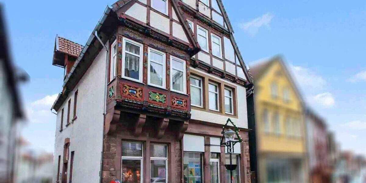 Wohn- und Geschäftshaus in zentraler Innenstadtlage von Blomberg mit Entwicklungspotenzial 1 zimmer