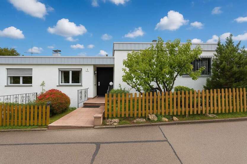 Haus zum Kaufen in Freiberg am Necker 659.000 € 169.54 m² 6 zimmer