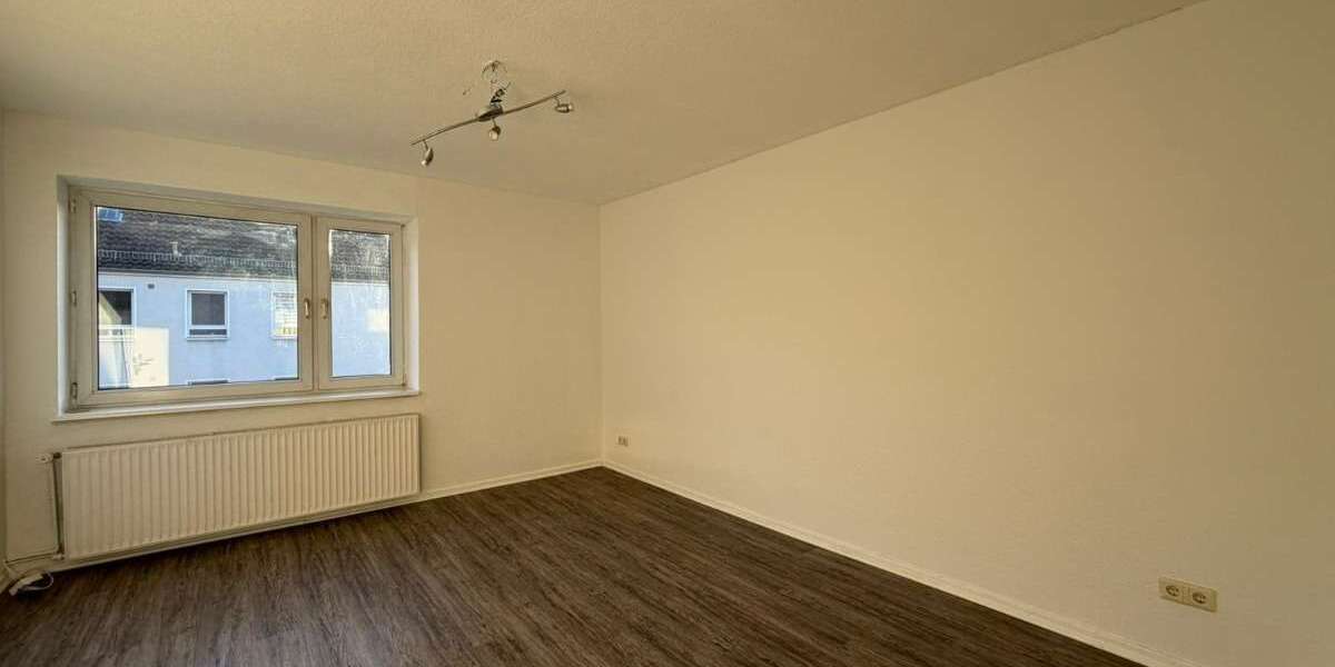 Etagenwohnung Hannover Vahrenwald-List - 3 Zimmer, 60 m&sup2;, 600&euro; | Angebot:25104043