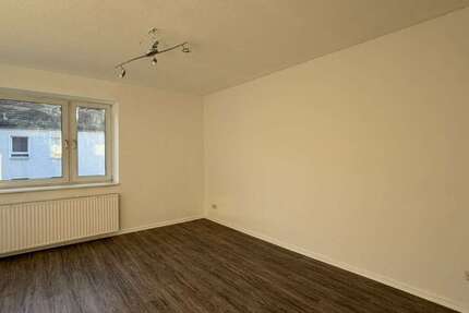 Wohnung Hannover Vahrenwald-List - 3 Zimmer, 60 m&sup2;, 600&euro; | Angebot:25104043