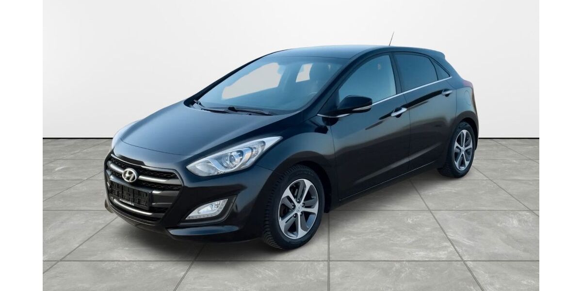 Hyundai i30 71.000 km 10.700 &euro; Hannover 30169