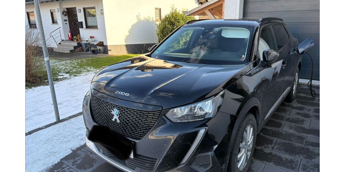 Peugeot 2008 49.300 km 13.700 &euro; Flammersfeld 57632