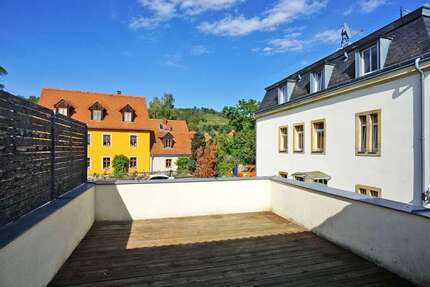 Wohnung Radebeul Niederlößnitz - 4 Zimmer, 112 m&sup2;, 1.300&euro; | Angebot:27315526