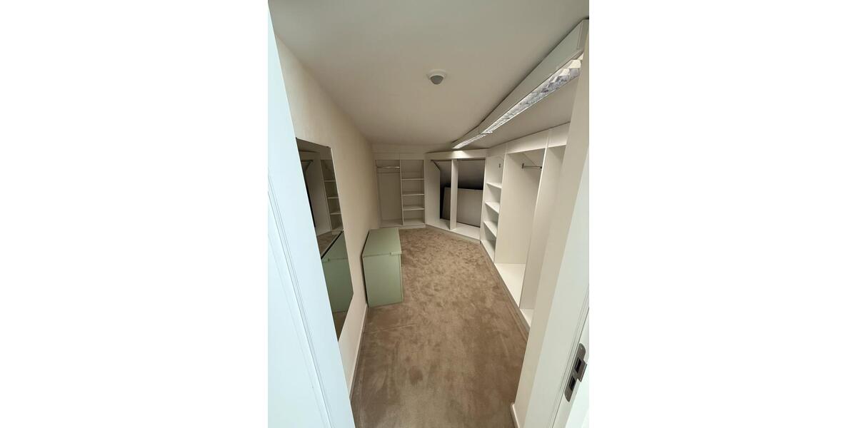 Etagenwohnung Koblenz - 5 Zimmer, 105 m&sup2;, 1.300&euro; | Angebot:24627489