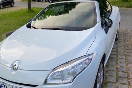 Renault Megane 127.000 km 4.100 &euro; Freital 01705