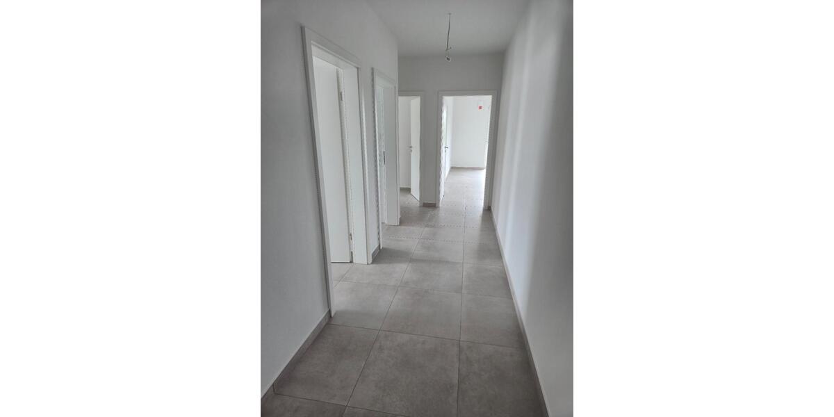 Dachgeschoßwohnung Papenburg - 3 Zimmer, 94 m&sup2;, 990&euro; | Angebot:26547796