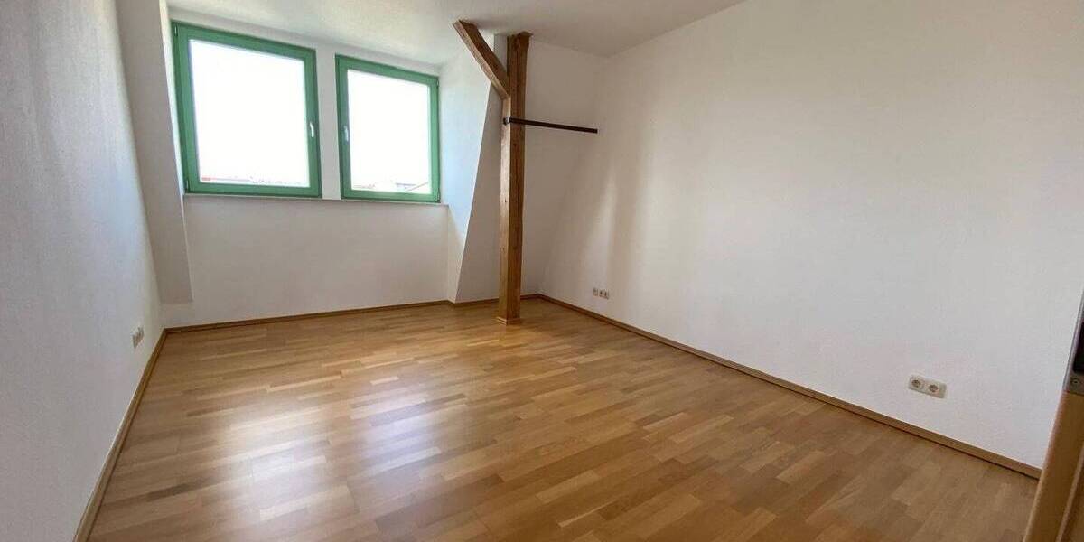 Etagenwohnung Stralsund Frankenvorstadt - 2 Zimmer, 65 m&sup2;, 620&euro; | Angebot:26244328