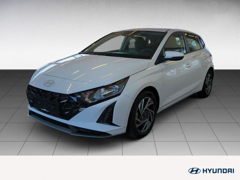 Hyundai i20 7.963 km 22.990 € Soest 59494