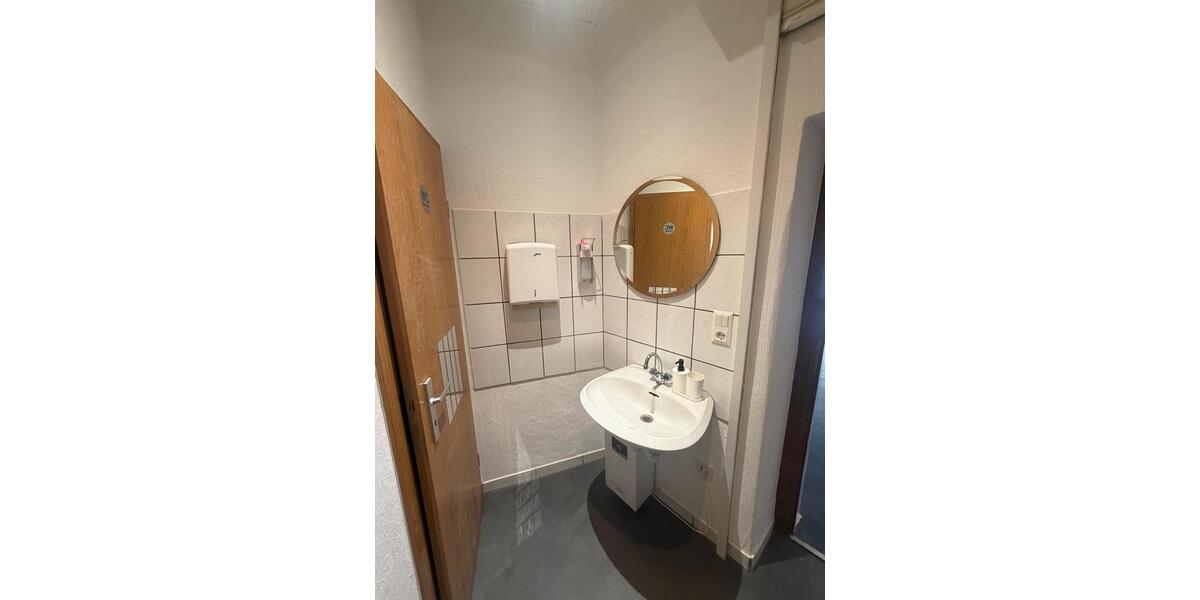 Reihenhaus Nettetal - 7 Zimmer, 180 m&sup2;, 269.000&euro; | Angebot:26220319