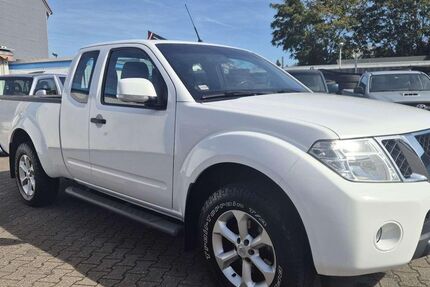 Nissan Navara 72.000 km 21.900 &euro; Mainz-Kostheim 55246