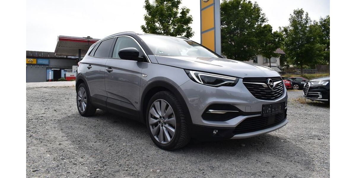 Opel Grandland (X) 70.000 km 22.990 € Schönberg 94513