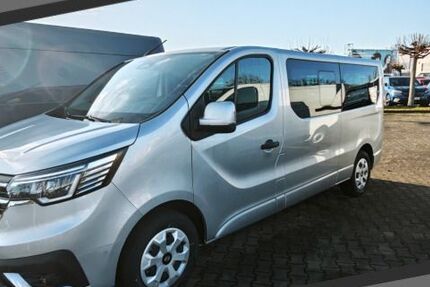 Renault Trafic 1.300 km 49.999 &euro; Hoyerswerda 02977