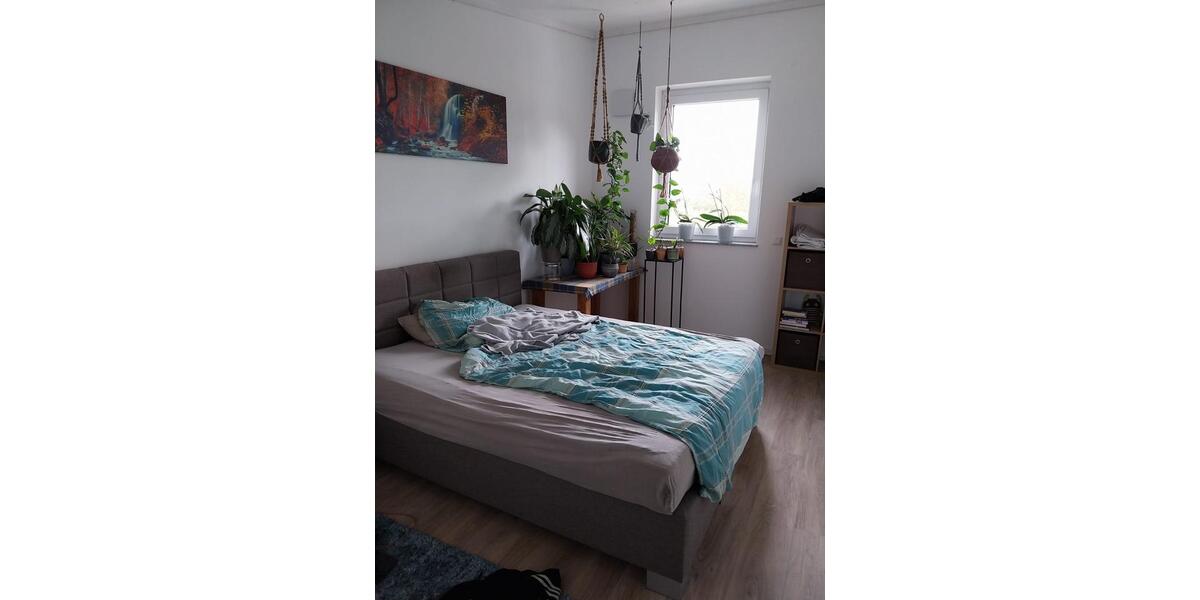 Dachgeschoßwohnung Knetzgau - 2 Zimmer, 74 m&sup2;, 580&euro; | Angebot:26690708