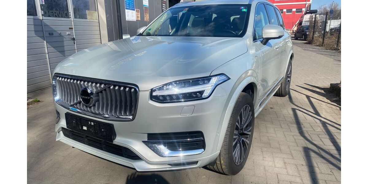 Volvo XC90 135.650 km 33.600 &euro; Berlin 12043