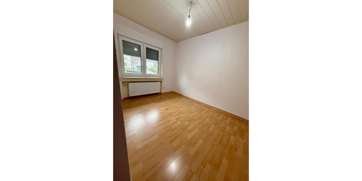 Erdgeschoßwohnung Andernach - 5 Zimmer, 130 m&sup2;, 260.000&euro; | Angebot:24782014