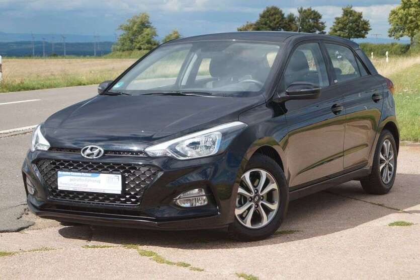i20