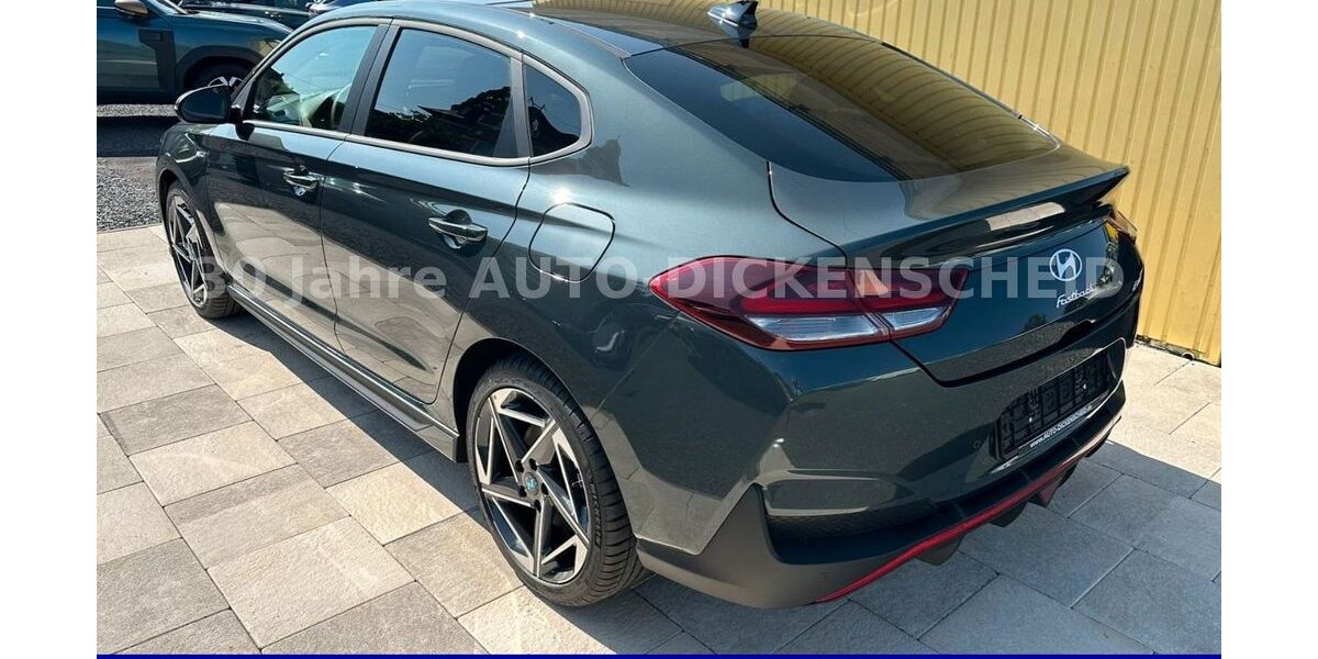 Hyundai i30 7.350 km 24.998 &euro; Hachenburg 57627