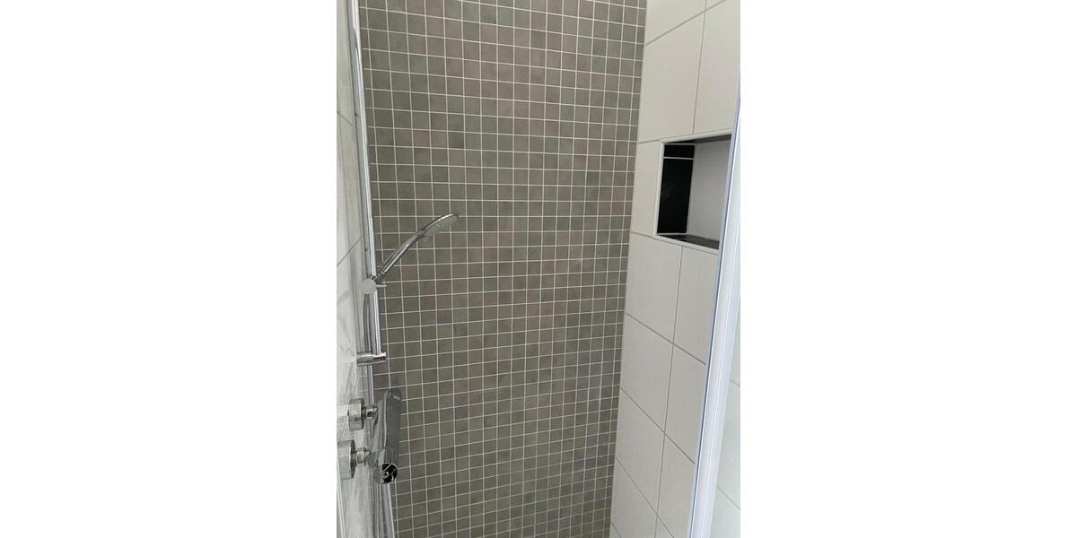 Hochparterre Nordenham - 2 Zimmer, 100 m&sup2;, 1.090&euro; | Angebot:25613482