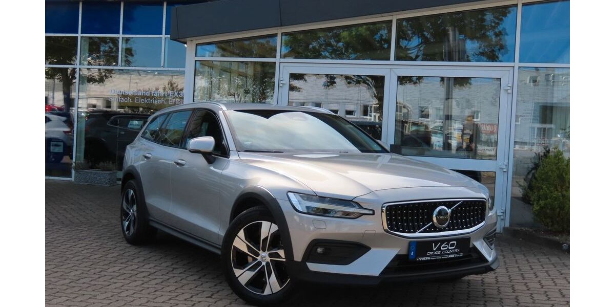 Volvo V60 26.000 km 43.290 &euro; Hameln 31789