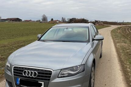 Audi A4 192.000 km 8.300 &euro; Traunreut 83301