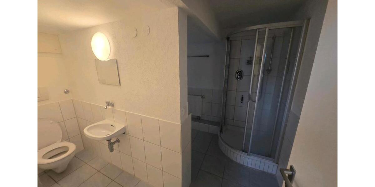 Reihenhaus Bad Wildbad - 8 Zimmer, 224 m&sup2;, 1.600&euro; | Angebot:25052132