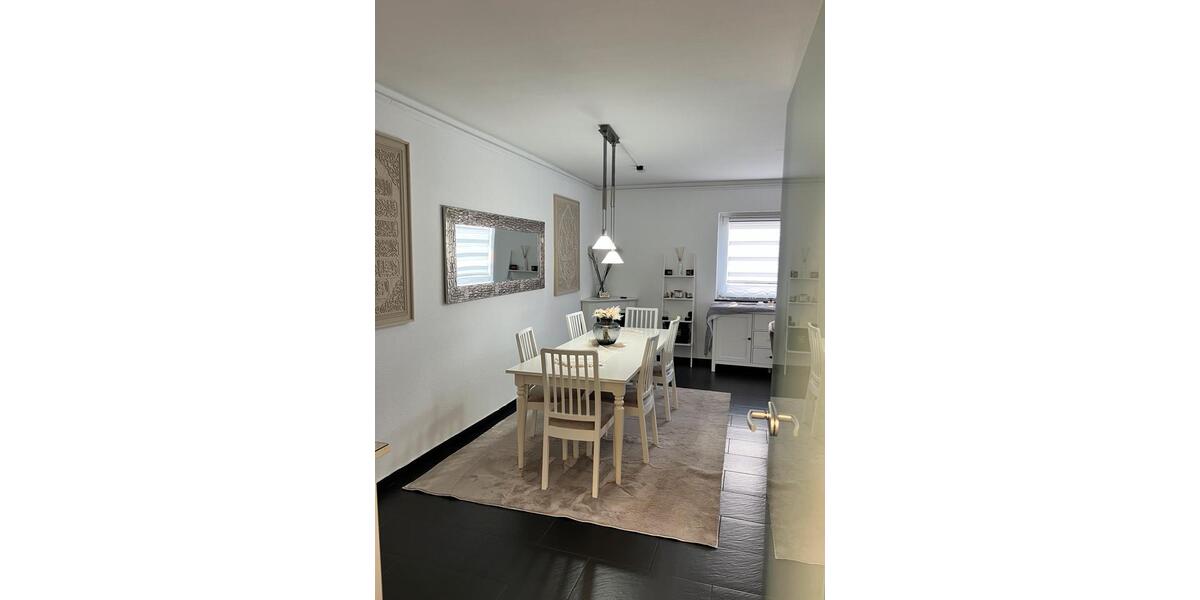 Erdgeschoßwohnung Wuppertal Gemarkung Ronsdorf - 2.5 Zimmer, 67 m&sup2;, 129.999&euro; | Angebot:24828235