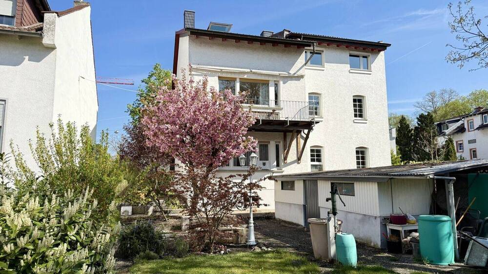 Mehrfamilienhaus, Wohnhaus Frankfurt am Main Fechenheim - 8 Zimmer, 226 m&sup2;, 890.000&euro; | Angebot:26804073