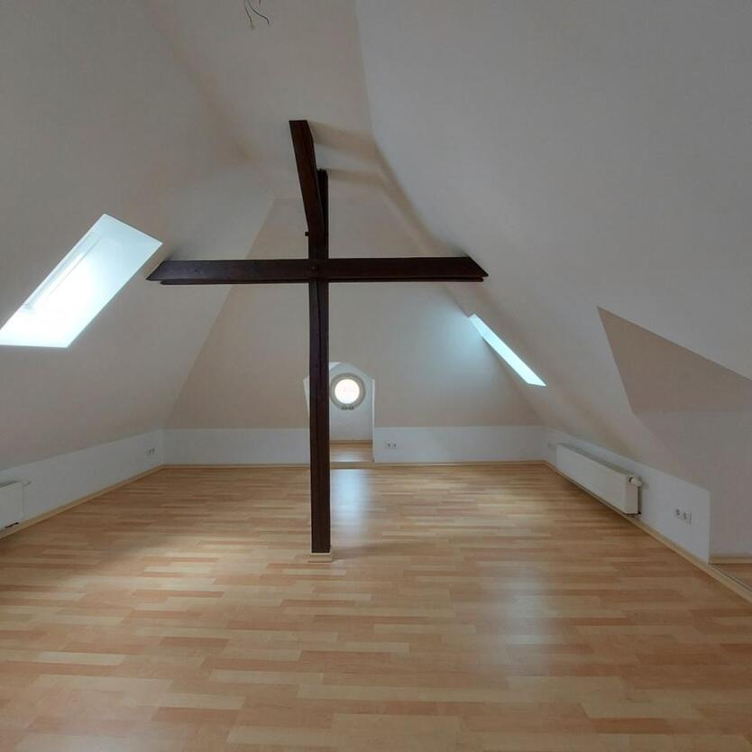 2,5-Zimmer-Maisonette-Dachgeschosswohnung im Herzen der Meißner Altstadt (2. OG DG) - MW5w2102 zimmer