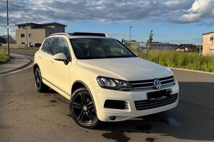 VW Touareg 332.000 km 10.400 &euro; Sohren 55487