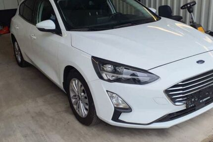 Ford Focus 50.600 km 14.800 &euro; Königsbrunn 86343