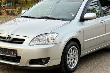 Toyota Corolla 165.000 km 3.280 &euro; Stuttgart 70469