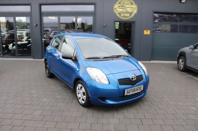 Yaris