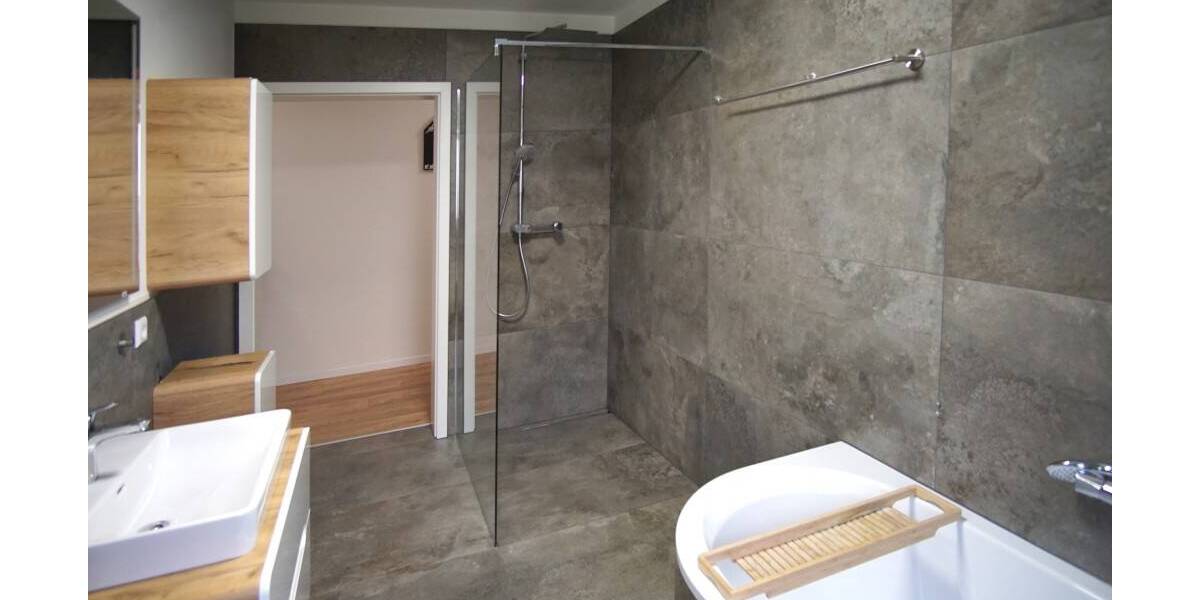 Etagenwohnung Villingen-Schwenningen Villingen - 3 Zimmer, 85 m&sup2;, 310.000&euro; | Angebot:26363979