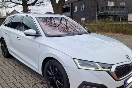 Skoda Octavia 57.000 km 28.800 € Selm 59379