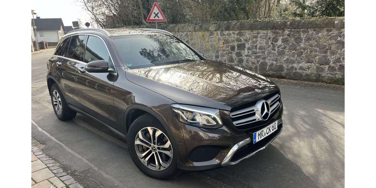 Mercedes-Benz GLC 250 122.000 km 23.999 &euro; Fronhausen 35112