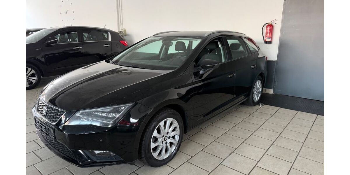 Seat Leon 143.000 km 8.650 &euro; Detmold 32756