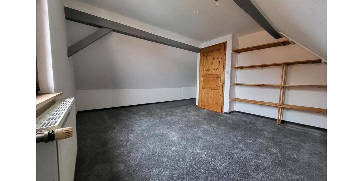 Einfamilienhaus Ilsenburg (Harz) - 6 Zimmer, 140 m&sup2;, 850&euro; | Angebot:25590760