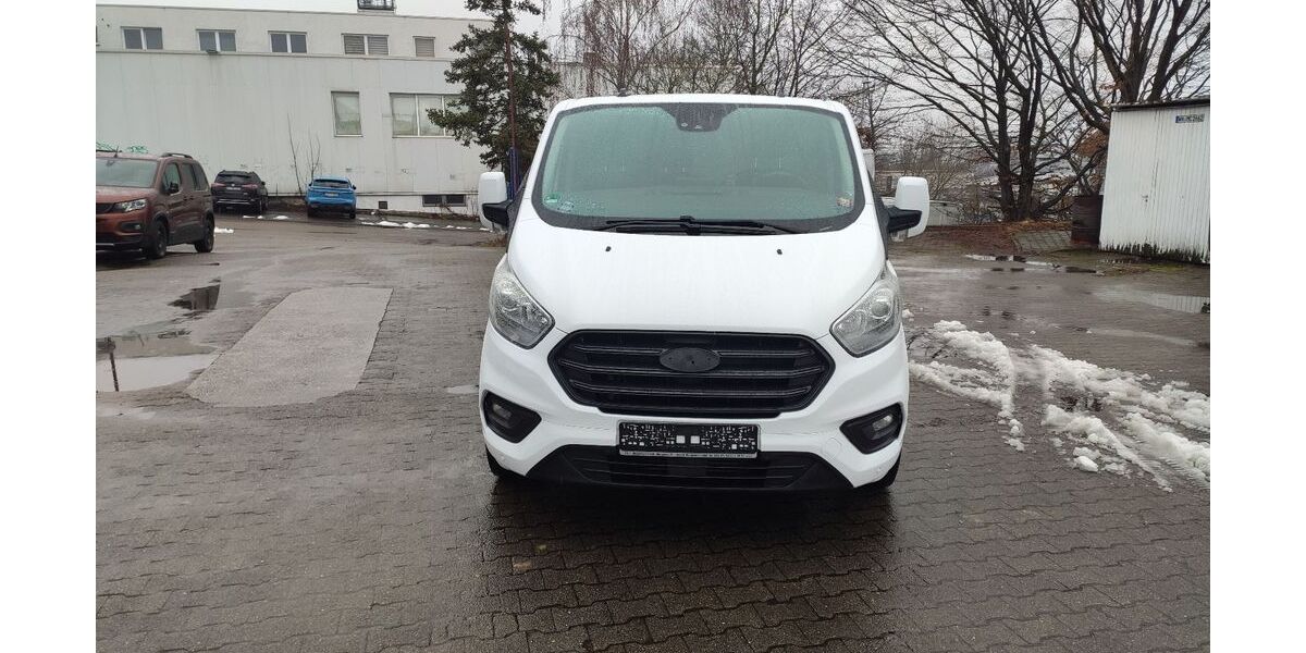 Ford Transit Custom 174.000 km 12.900 &euro; Waiblingen-Neustadt 71336