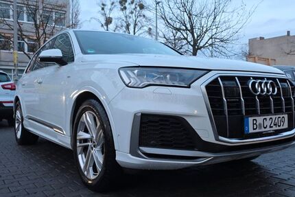 Audi Q7 2.713 km 56.999 &euro; Berlin 13581