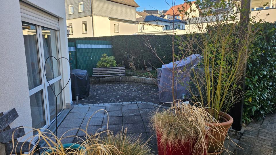 Etagenwohnung Siegen Weidenau - 4 Zimmer, 92 m&sup2;, 850&euro; | Angebot:25352309