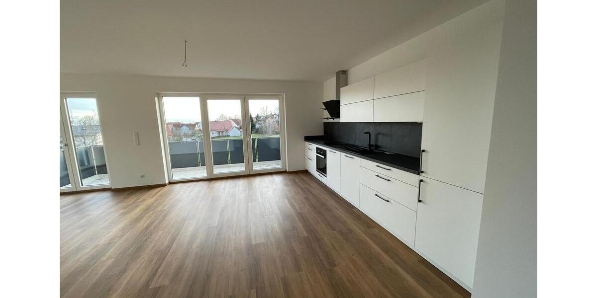 Etagenwohnung Parkstein - 2 Zimmer, 80 m&sup2;, 800&euro; | Angebot:26234793