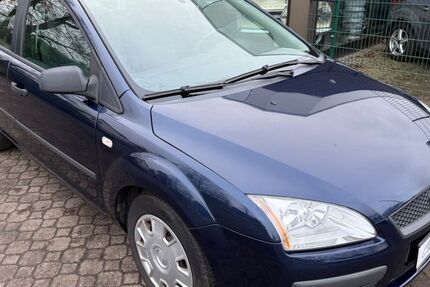 Ford Focus 98.300 km 3.300 &euro; Beverstedt 27616
