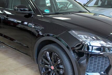 Jaguar E-Pace 112.000 km 17.600 &euro; Hilden (bei Düsseldorf) 40721