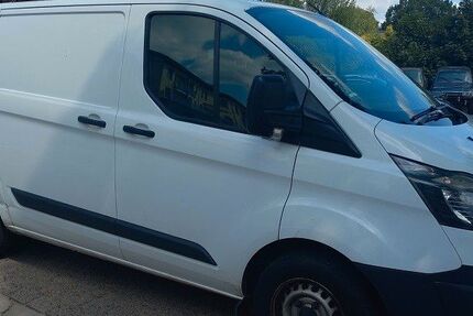 Ford Transit Custom 135.370 km 8.200 &euro; Hamburg 21031