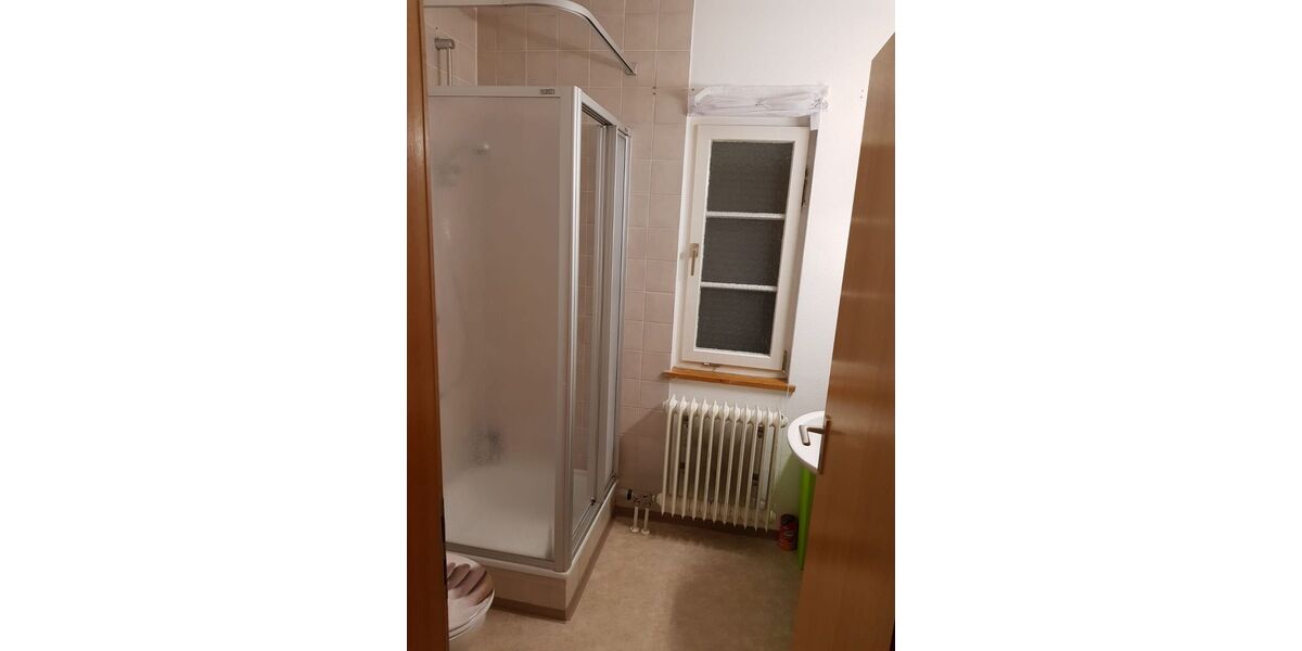 Gepflegte 1-Zimmer-Wohnung mit EBK in Trossingen perfekt für Studenten - Appartement Trossingen | Angebot:26633731