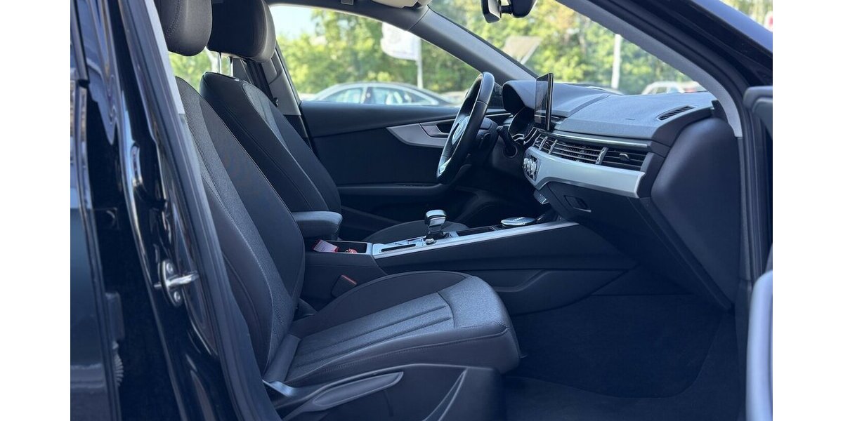 Audi A4 Avant 40 TDI advanced ACC/NAVI/AHK/DAB/LED 53.112 km 24.900 &euro; Villingen-Schwenningen 78054