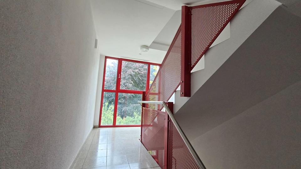 Etagenwohnung Radolfzell am Bodensee - 2 Zimmer, 58 m&sup2;, 196.000&euro; | Angebot:26957446