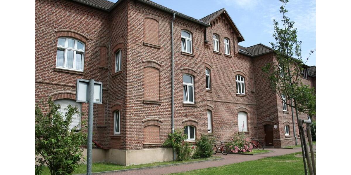 Erdgeschoßwohnung Duisburg Hamborn - 3.5 Zimmer, 78 m&sup2;, 424&euro; | Angebot:25535326