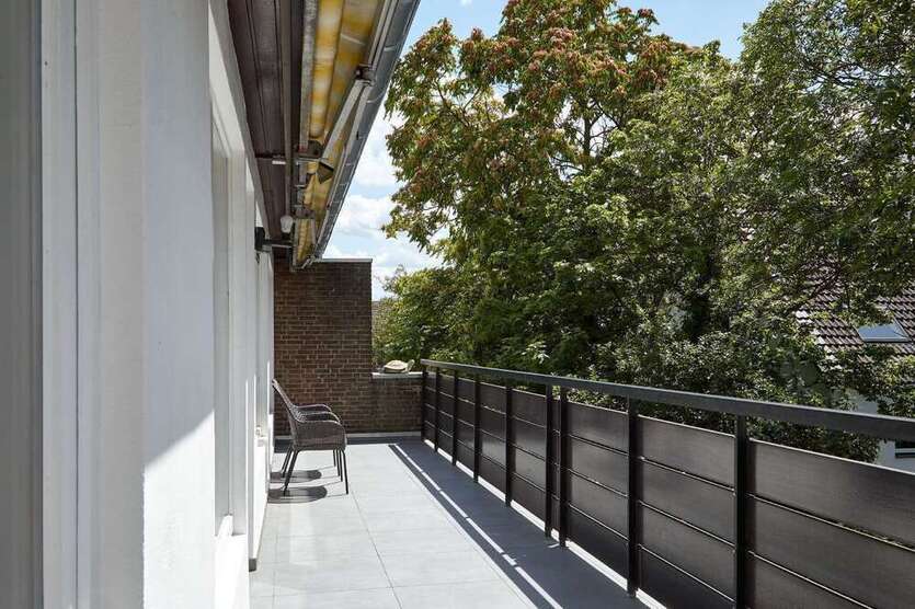 Wohnung zum Kaufen in Düsseldorf 598.000 € 132 m²