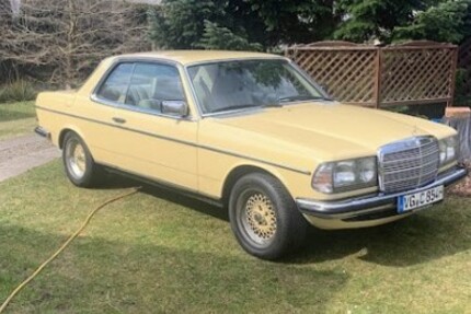 Mercedes-Benz 200er-Serie 130.000 km 14.000 € Torgelow 17358